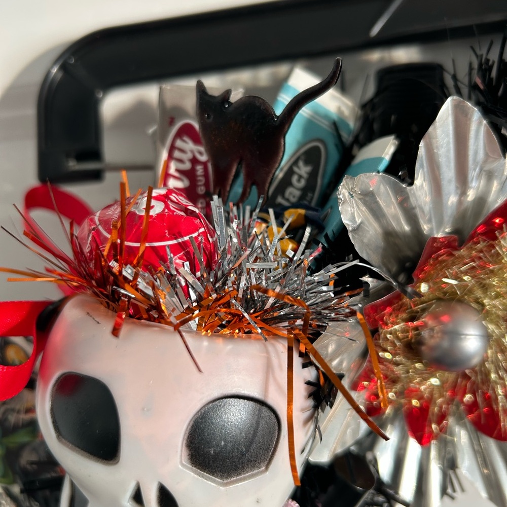 Vintage Repurposed Halloween Festive Holiday Wreath - Picture 11 of 12
